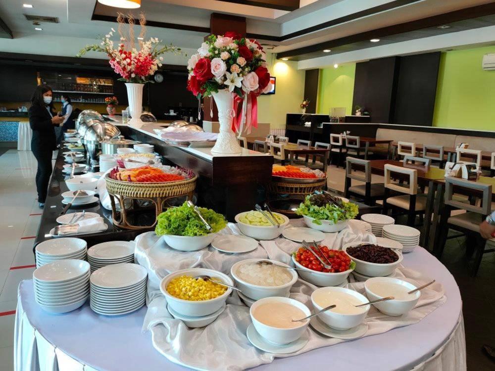โรงแรม ซิตี้พาร์ค โคราช City Park Hotel Nakhonratchasima Eksteriør billede